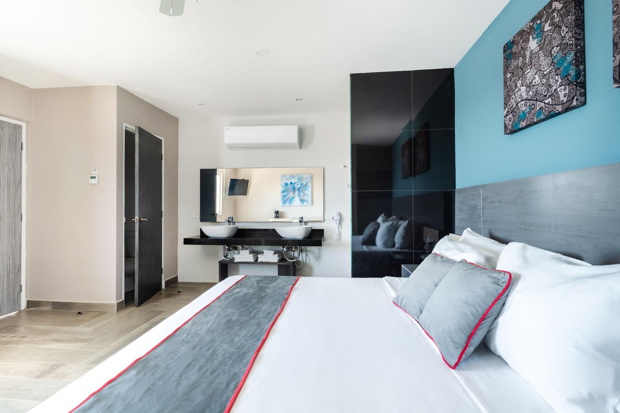 Bfh Attraction Deluxe Hotel Плая-дель-Кармен Экстерьер фото
