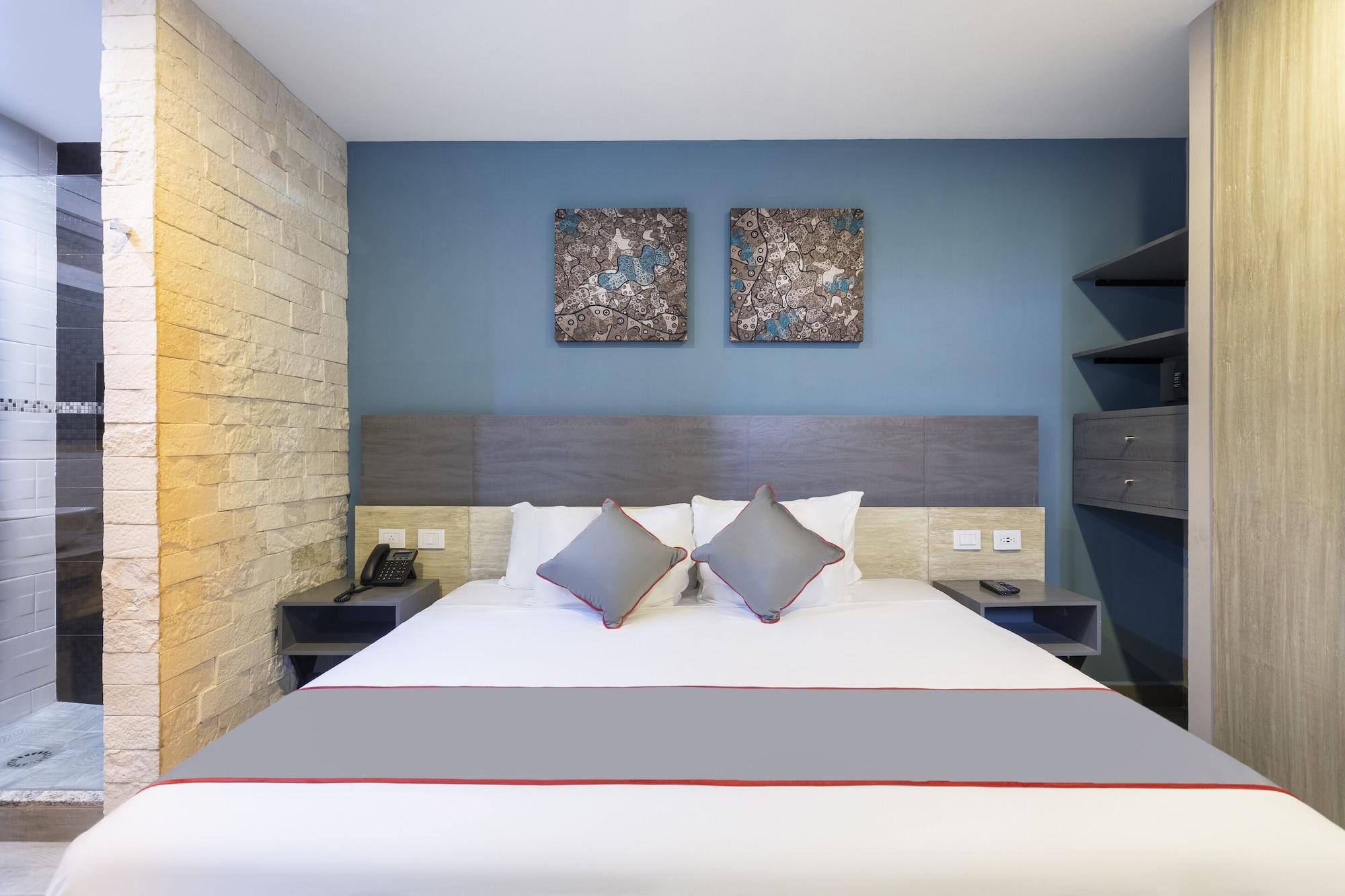 Bfh Attraction Deluxe Hotel Плая-дель-Кармен Экстерьер фото